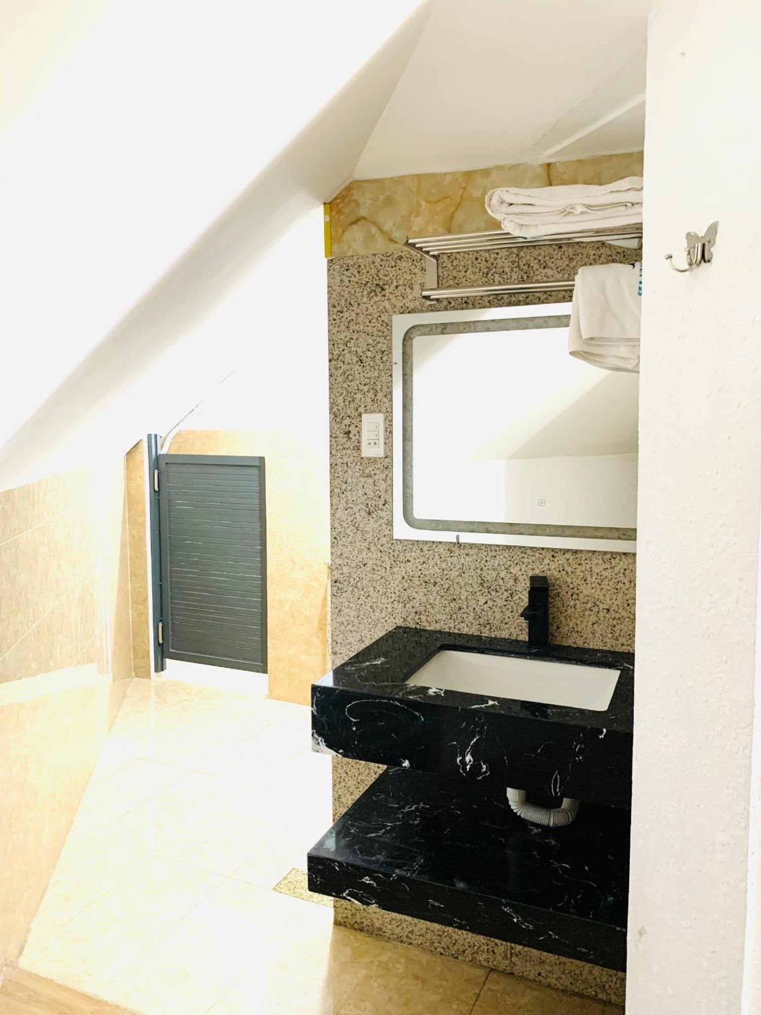 Sea Night Hotel بهان ثيت المظهر الخارجي الصورة